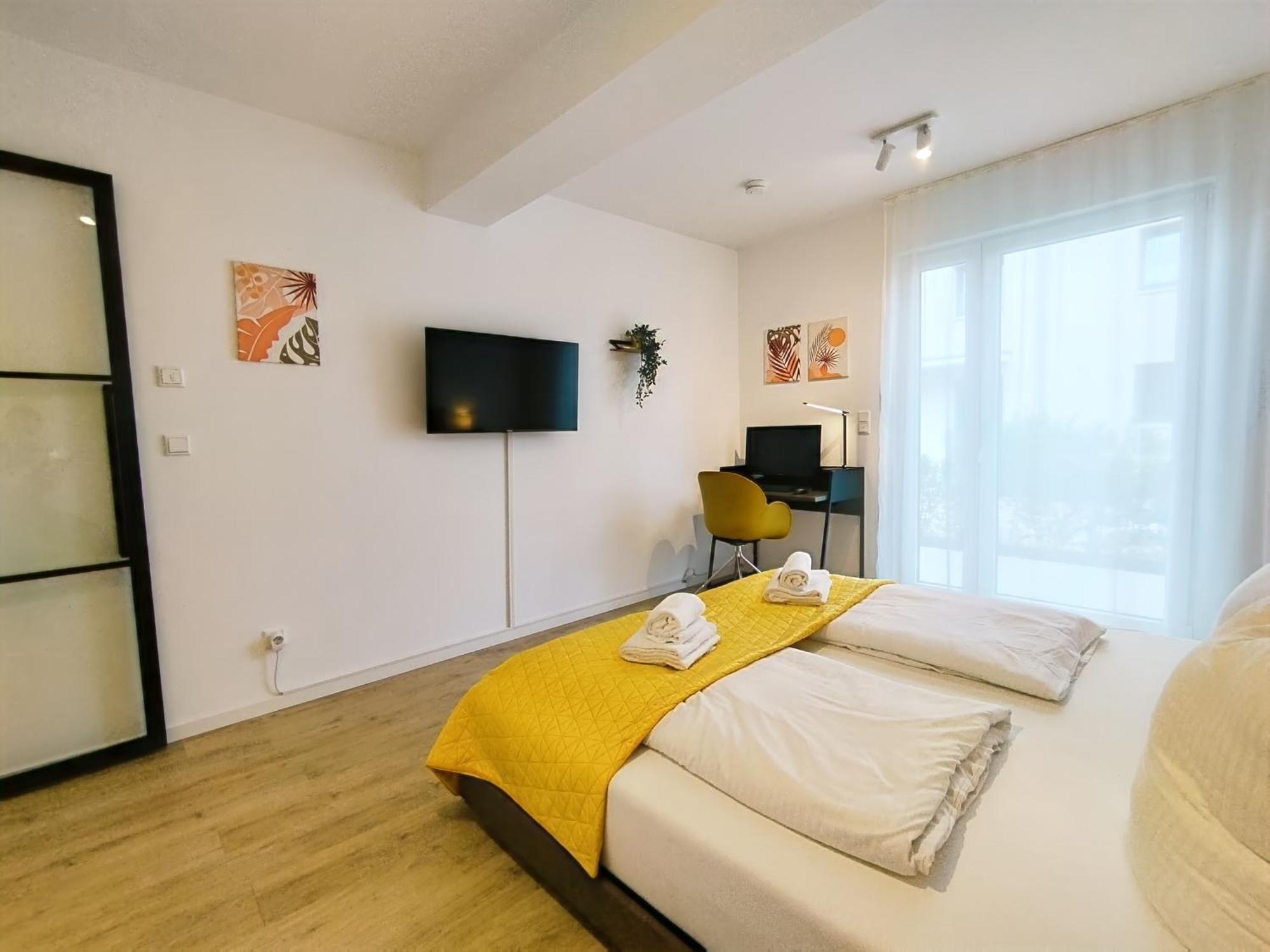 Bright Apartment Fuer Bis Zu 5 Erlangen Exterior foto